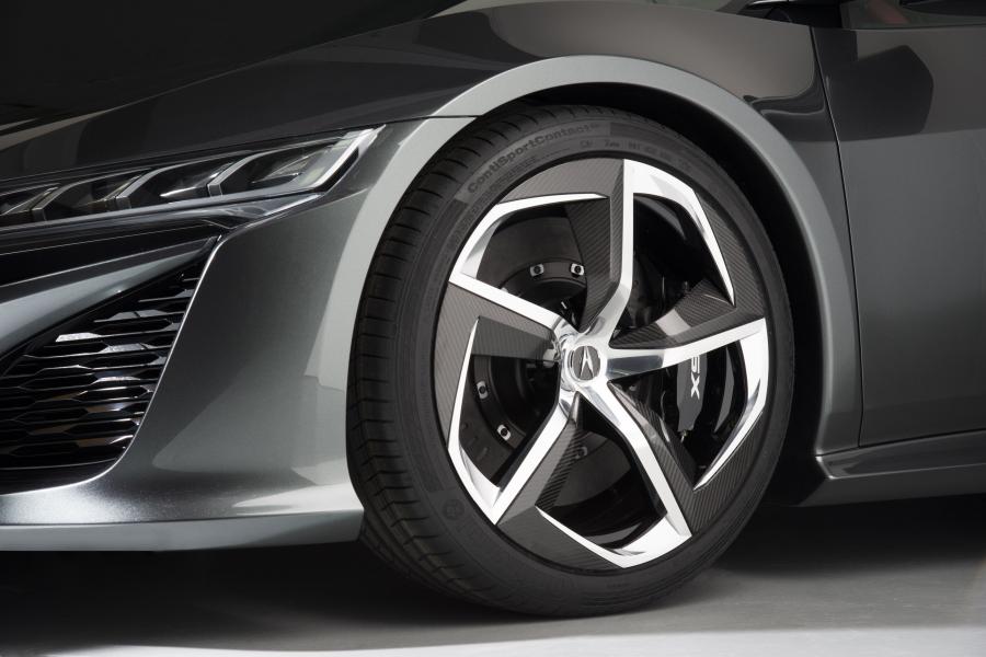 Колеса Acura NSX Concept 2013 года  (фото 5 из 27)